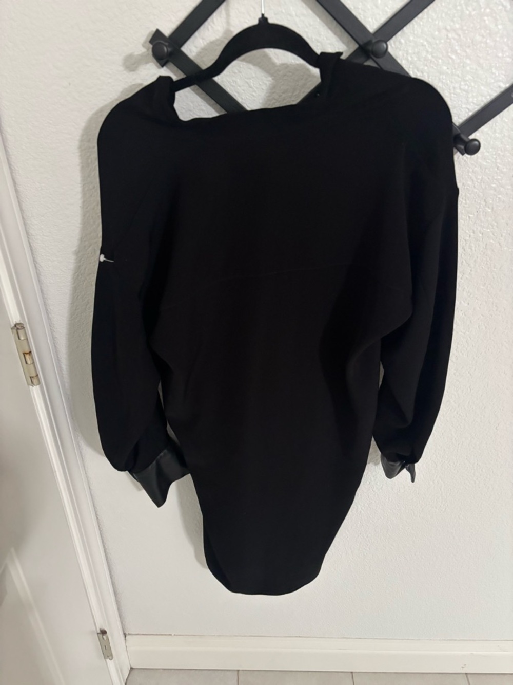 Vince Black Mock Neck Mini Dress S Long Sleeve Minimalist Chic Work - Picture 4 of 5